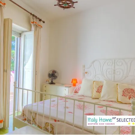 Villa Large Garden With Private Access -