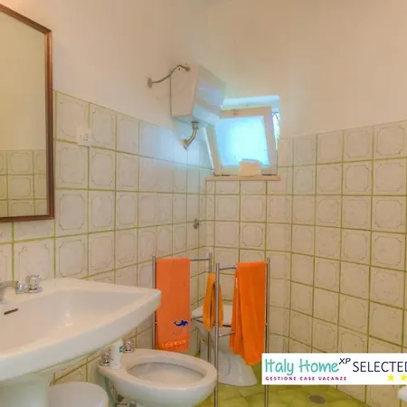 Villa Large Garden With Private Access -